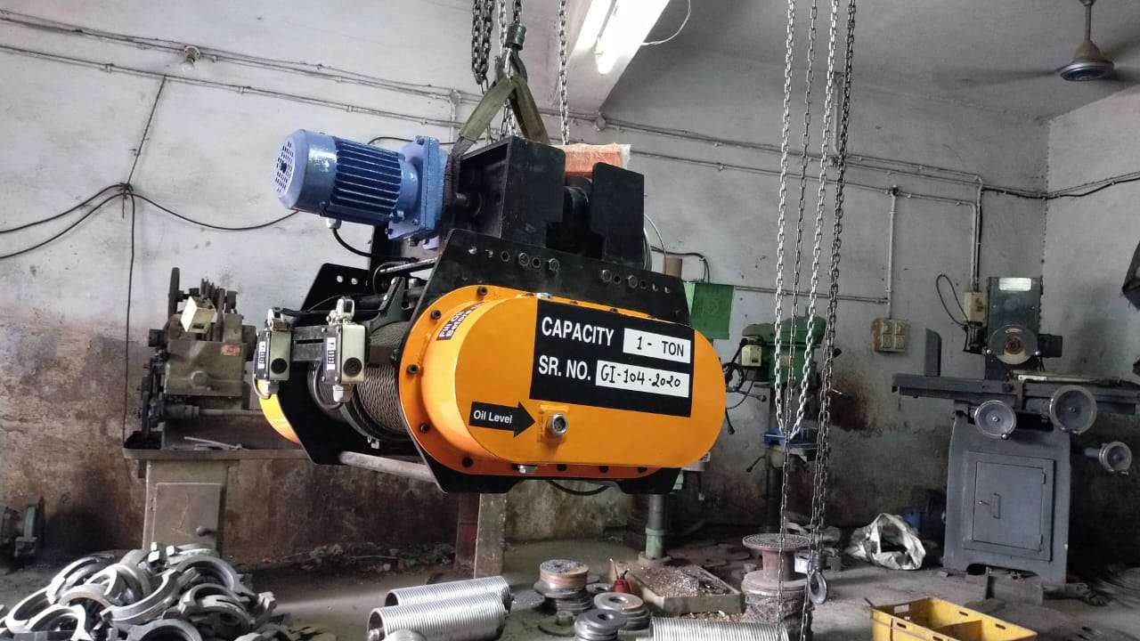 CRANE HOIST 5 TON